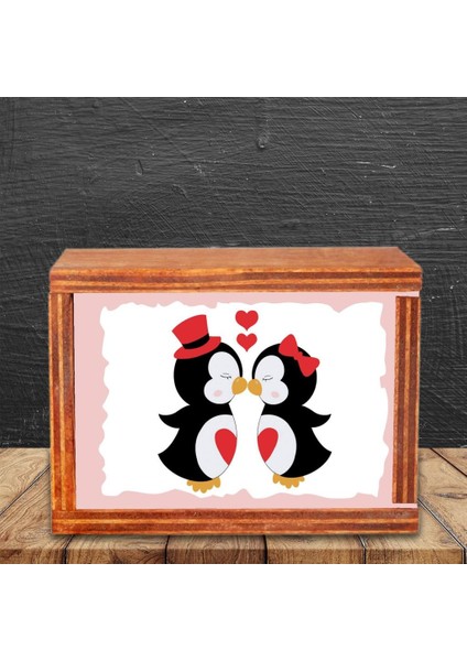 Aşık Penguenler Temalı Ahşap Doğal Kutulu Kupa