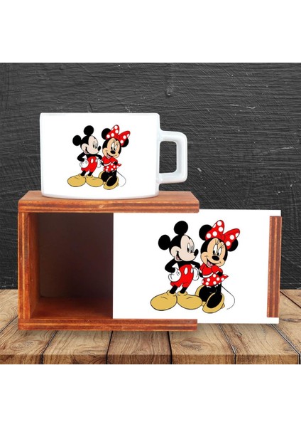 Mickey Mouse ve Minnie Mouse Tasarımlı Ahşap Doğal Kutulu Kupa 2