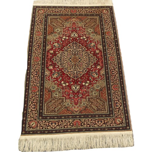 Zehra Abla Hali Antika El Dokuma Asirlik Yun Hali Fiyati