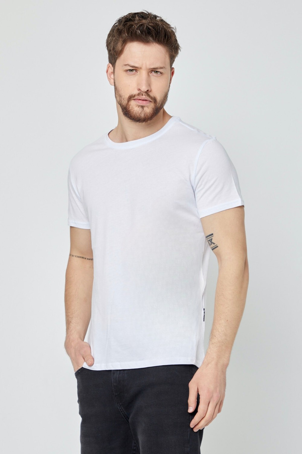 Mmetalic Erkek Çok Renkli T- Shirt Regular Fit Rahat Kesim Bisiklet Yaka 3'lü Basic Tişört Paketi görsel 4