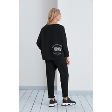 Nurneva Sırt Baskılı V Yaka Üç Iplik Sweatshirt Siyah