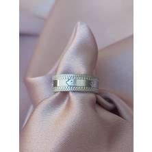 Quella Çelik Yonca Şerit Detay Silver Yüzük