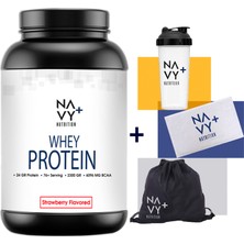 Navy Plus Nutrition 2300 Gr Whey Protein Tozu Çilek Aromalı + Shaker + Askılı Çanta + Antrenman Havlusu