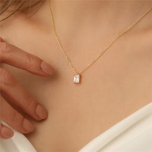 Nox Jewelry 14 Ayar Mikron Altın Kaplama Baget Kesim Nisan Doğum Taşı Kolye – Dikdörtgen Tektaş Minimal Kadın Kolye