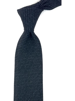 Kravatkolik Siyah - Füme Kare Desen Mendilli Yün Klasik Kravat KK12091