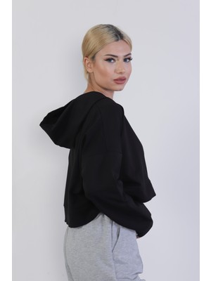 Nurneva Crop Model Penye Sweatshirt Siyah