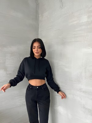 Donna Tocca Modaen Yeni Tarz Siyah Kapüşonlu Crop Sweat (Altı Lastikli)