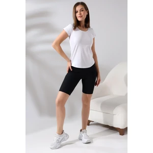 Arkası Çapraz Biye Detaylı U Yaka Kısa Kol T-Shirt 21218 Beyaz