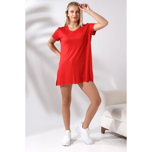 Kolları Katlamalı Yanları Yırtmaçlı Salaş T-Shirt 19598 Kırmızı