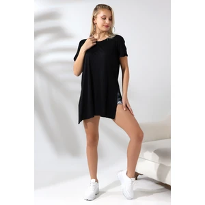 Kolları Katlamalı Yanları Yırtmaçlı Salaş T-Shirt 19598 Siyah