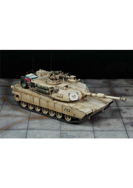 5007 1/35 Ölçek, M1A1/ A2 Abrams Tankı, İç Detaylı, Plastik Model kiti fırsatları