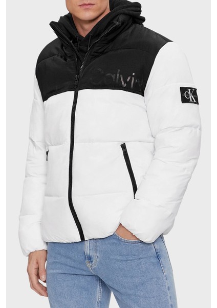 Logolu Renk Bloklu Dik Yaka Su Itici Mont J30J324667YAF Erkek Mont J30J324667 Yaf