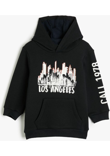 Erkek Çocuk Kapşonlu Sweatshirt Şehir Temalı Baskı Detaylı Uzun Kollu