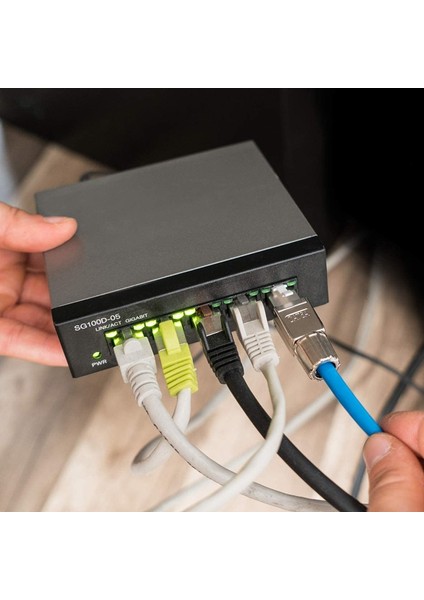 RJ45 Ağ Konektörü Paketi -4 CAT6A Rj-45 Ağ Konektörü Seti -Korumalı Cat 6A Ethernet Kablosu Gerilim Giderme Fişleri (Yurt Dışından)