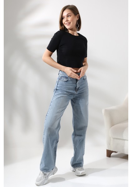 Pamuklu Ribana Bisiklet Yaka Crop T-Shirt 21560 Siyah
