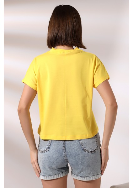 Dik Yaka Pamuklu T-Shirt 19588 Açık Sarı fırsatları