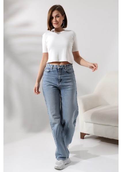Pamuklu Ribana Bisiklet Yaka Crop T-Shirt 21560 Ekru