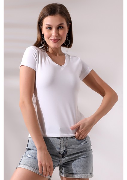 Pamuklu V Yaka Kısa Kol Basic T-Shirt 21043 Beyaz modelleri