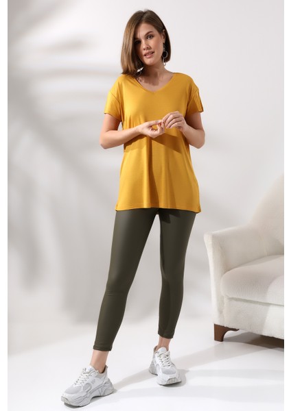 Salaş V Yaka Kısa Kol T-Shirt 19410 Hardal