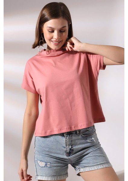 Dik Yaka Pamuklu T-Shirt 19588 Soğan fiyatları