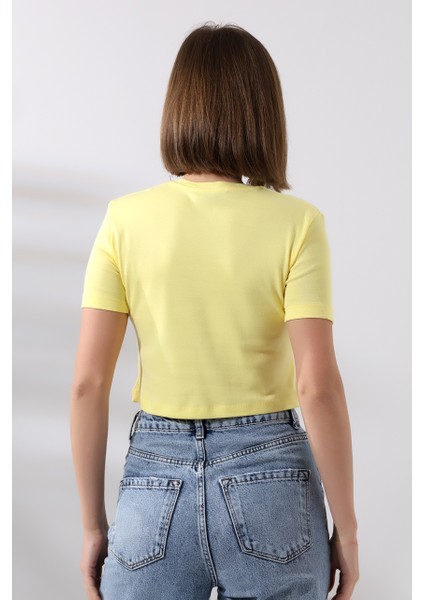 Pamuklu Ribana Bisiklet Yaka Crop T-Shirt 21560 Açık Sarı fırsatları