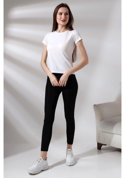 Bisiklet Yaka Kısa Kol Basic T-Shirt 21060 Beyaz