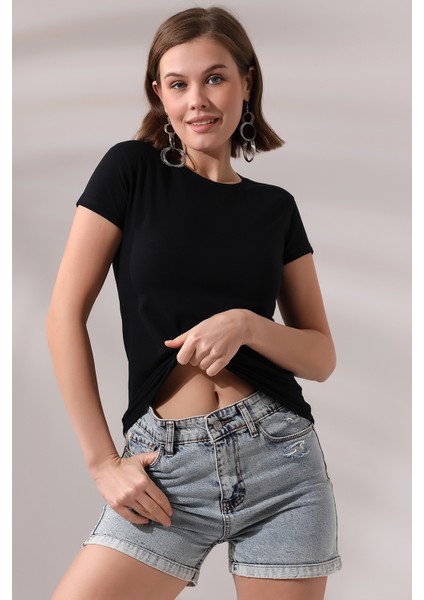 Bisiklet Yaka Kısa Kol Basic T-Shirt 21060 Siyah fiyatları