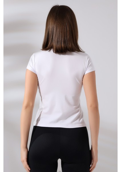 Pis V Yaka Kısa Kol Cepli Basic T-Shirt 21065 Beyaz fırsatları