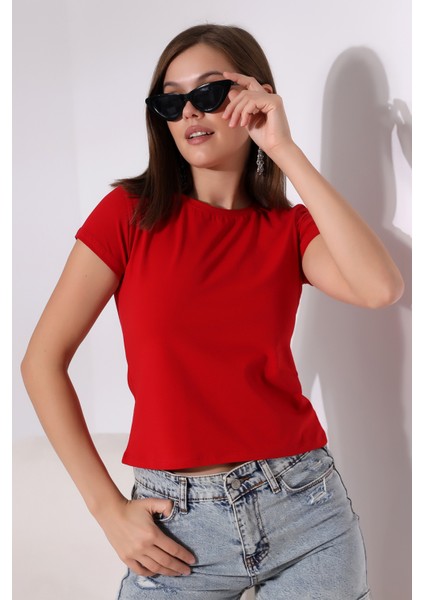 Bisiklet Yaka Kısa Kol Basic T-Shirt 21060 Kırmızı fiyatları