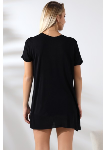 Kolları Katlamalı Yanları Yırtmaçlı Salaş T-Shirt 19598 Siyah fırsatları