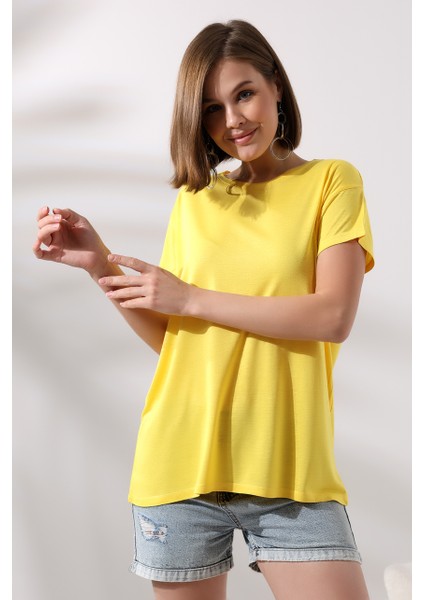 Salaş Bisiklet Yaka T-Shirt 21256 Açık Sarı fiyatları