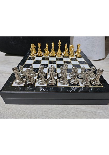 CKR-105 Büyük Klasık Kutulu Satranç Takımı 37*37 cm