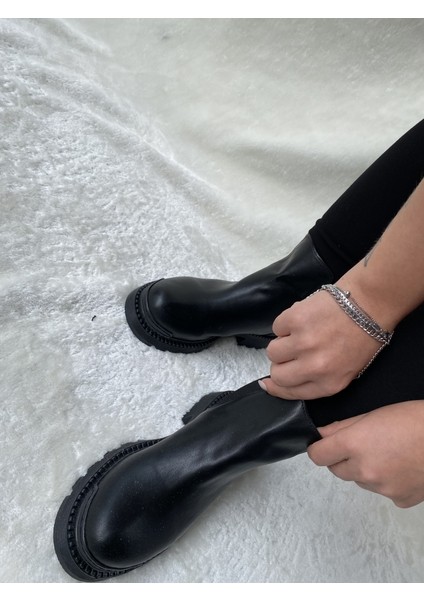 Yanı Lastikli Siyah Deri Bot ( Ilker B2 ) - Siyah - 38 - St00608-Siyah-38 fiyatları