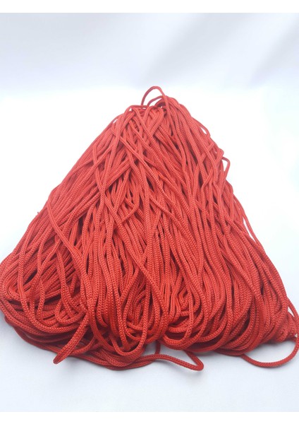 Kırmızı Renkte 3 mm Polyester Makrome Ipi (300 Gr. (+/- 25 Gr)