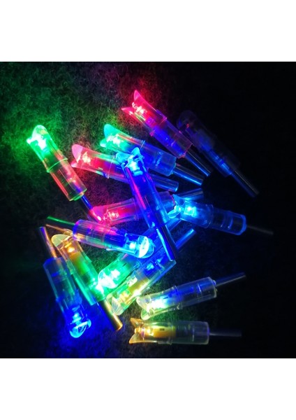 6 Adet Sarı Stil Okçuluk Otomatik Olarak Arbalet Ok Işıklı Nocks LED Ok Kuyrukları Id Arrow Için Avcılık (Yurt Dışından)