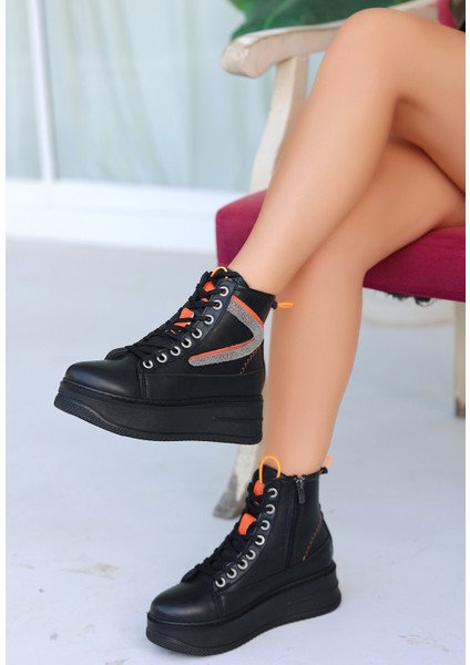 Siyah-Turuncu Detaylı Bağcıklı Fermuarlı Poliüretan Kadın Taban Bot modelleri