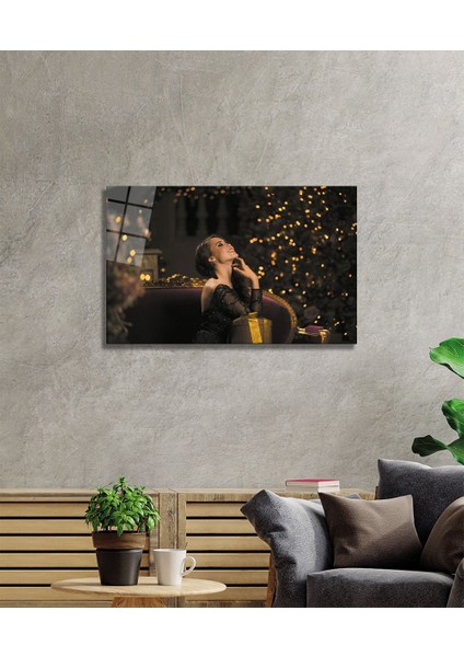 Kadın Cam Tablo 36 x 23-Mıyrem fiyatları