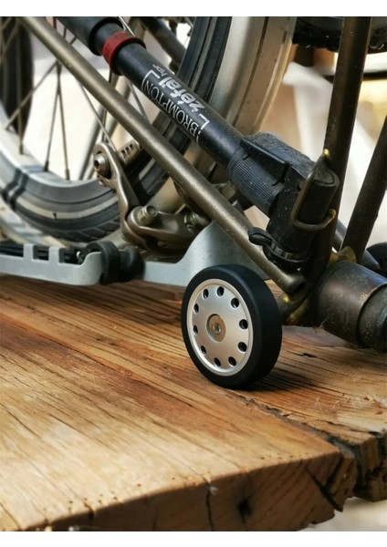 Cıvata Stili ile 1 Çift Brompton Katlanır Bisiklet Için 60MM Raf Easywheel Arka Raf Aksesuarları 1 Çift Süper Güzel (Yurt Dışından) fiyatları