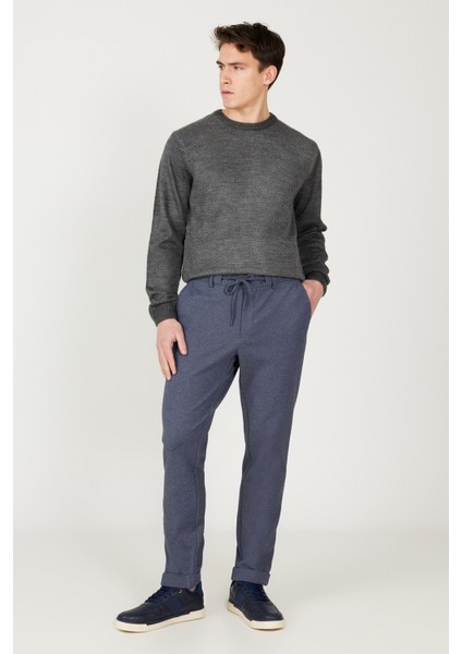 Erkek Lacivert Slim Fit Dar Kesim Beli Bağlamalı Esnek Pantolon fırsatları
