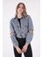 Kolları Bağlantı Detaylı Klasik Yakalı Cepli ve Astarsız Bomber Crop Kadın Kot Ceket Ortamavi Denim 2