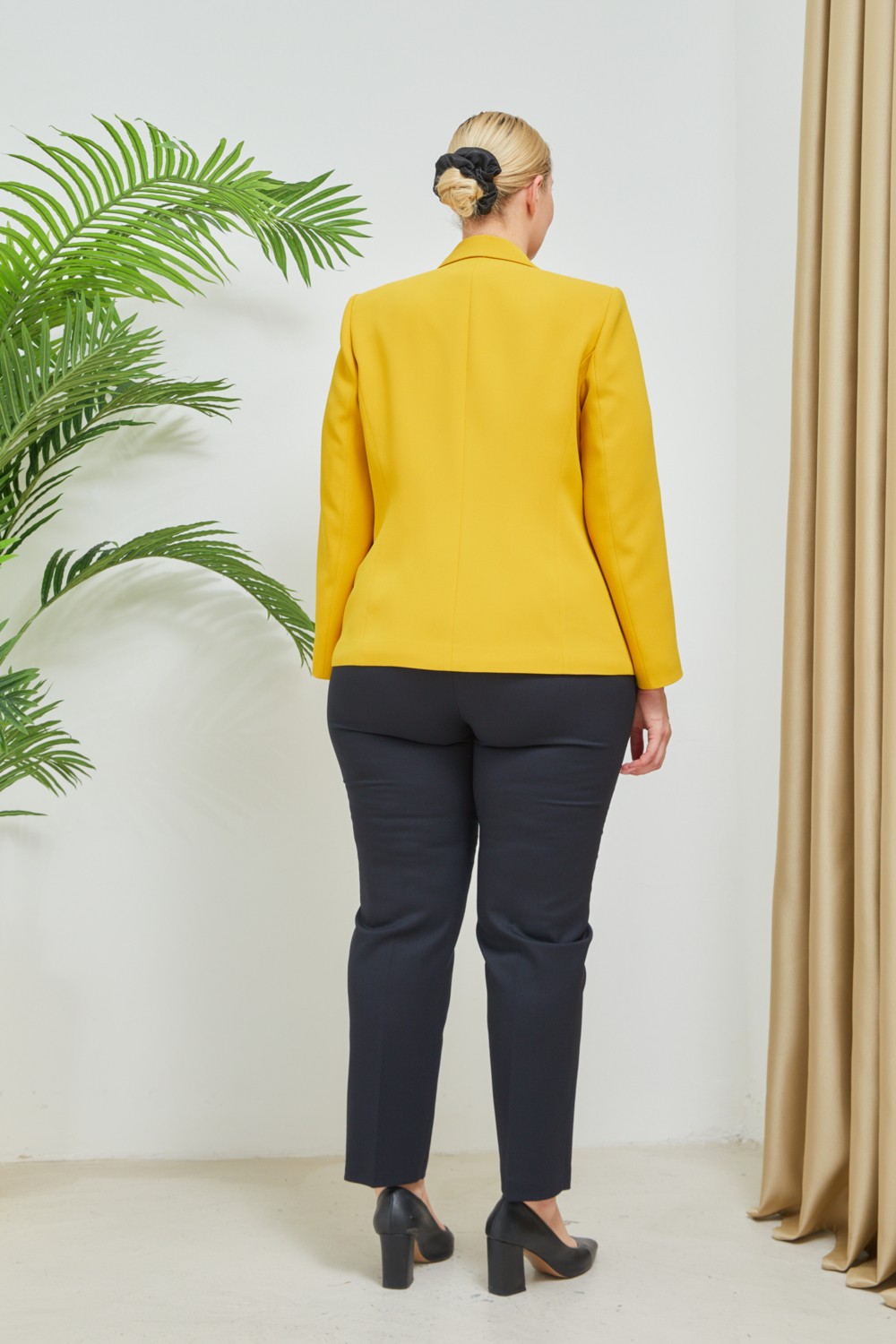 Fagi Atelier Kadın Büyük Beden Düğmeli Klasik Sarı Ceket görsel 4