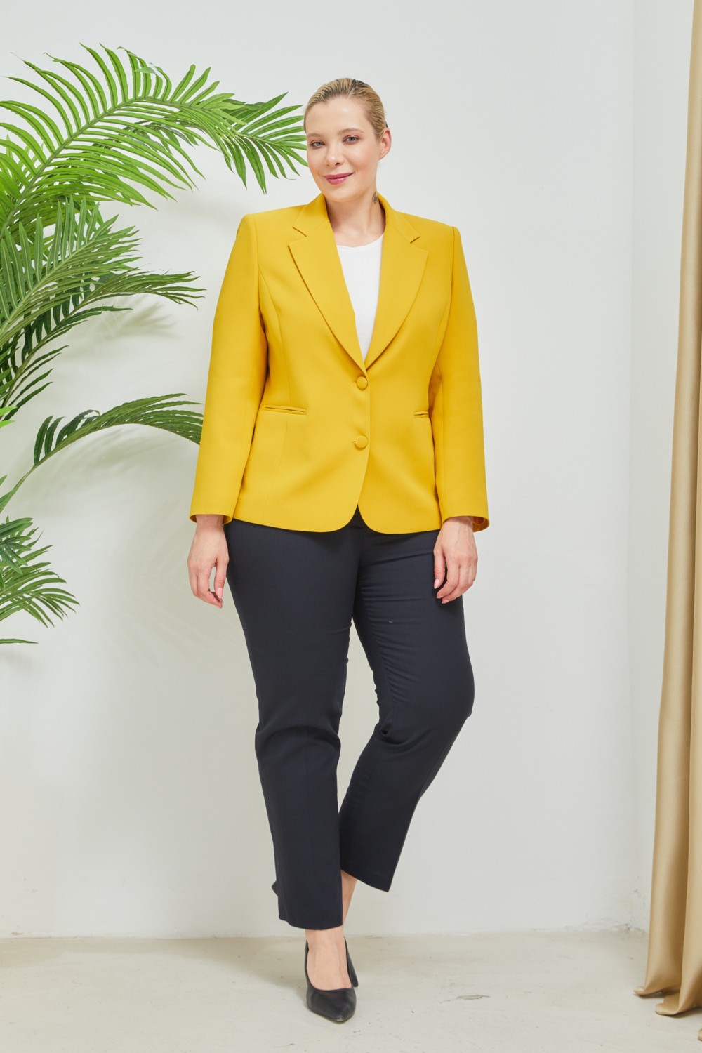 Fagi Atelier Kadın Büyük Beden Düğmeli Klasik Sarı Ceket görsel 3