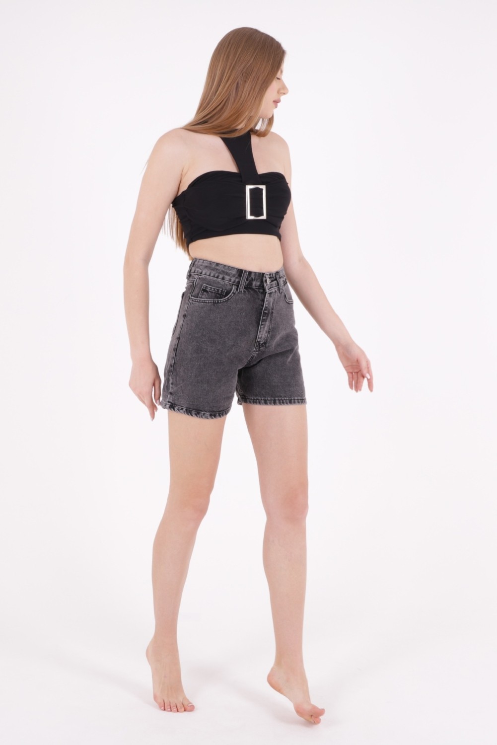 Richmost Paçaları Çift Katlı Cepli ve Astarsız Mom Fit Kadın Kısa Kot Şort Kar Antrasit Denim görsel 4