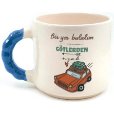 Mor Mürekkep Bir Yer Bulalım Götlerden Uzak Baskılı Mavi Kulplu Boncuk Kupa