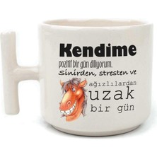 Mor Mürekkep Kendime Pozitif Bir Gün Diliyorum Baskılı Beyaz Kulplu T Kupa