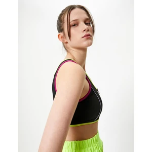 Fermuarlı Sporcu Sütyeni Kaplı Slim Fit U Yaka