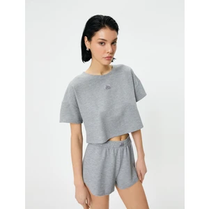 Crop Pijama Üstü Kısa Kollu Bisiklet Yaka Etiket Detaylı Dokulu