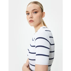 Kısa Kollu Kazak Triko Bisiklet Yaka Jakarlı Dokulu