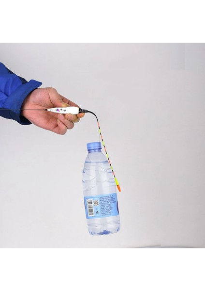 T3-02 Stili 2021 Aydınlık Elektrikli Balıkçılık Şamandıraları Yüksek Hassasiyetli Çubuk Şamandıra Bobber Cazibesi Deniz LED Elektronik Sazan Balıkçılık Şamandırası Aksesuarları (Yurt Dışından) modelleri