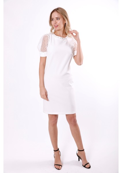 Yakası Kol Evleri Boncuk Işlemeli, Kolları Dantel Detaylı Elbise fiyatları